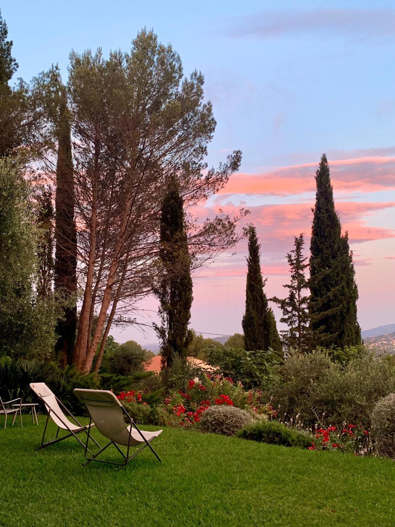 La Perasceda Bed and Breakfast Spéracèdes Εξωτερικό φωτογραφία